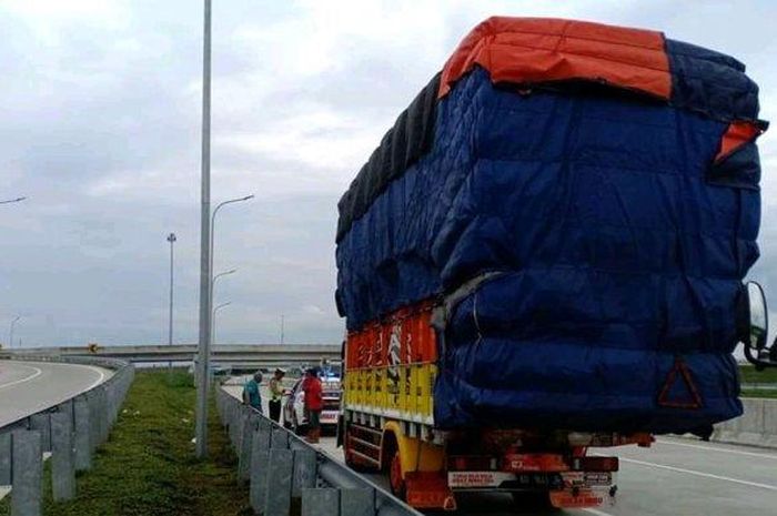 truk, truk odol, Penanganan Truk ODOL China, Penanganan Truk ODOL Thailand, Indonesia Bisa Contek, Begini Cara China dan Thailand Atasi Truk ODOL