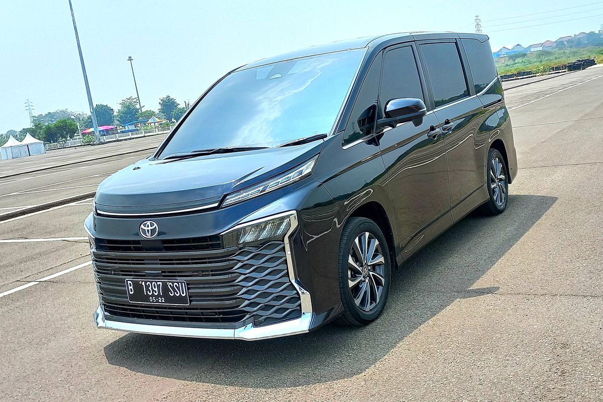 Toyota Astra Motor, toyota voxy, Voxy, toyota voxy harga, Update Harga Toyota Voxy: Baby Alphard dengan Fitur Mewah