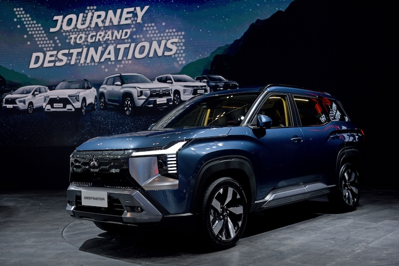 mitsubishi, Mitsubishi Destinator, Destinator, Skema kredit Mitsubishi Destinator, Penjualan Destinator, Lampaui Penjualan Zenix, Mitsubishi Destinator Punya Skema Kredit Tanpa Bunga