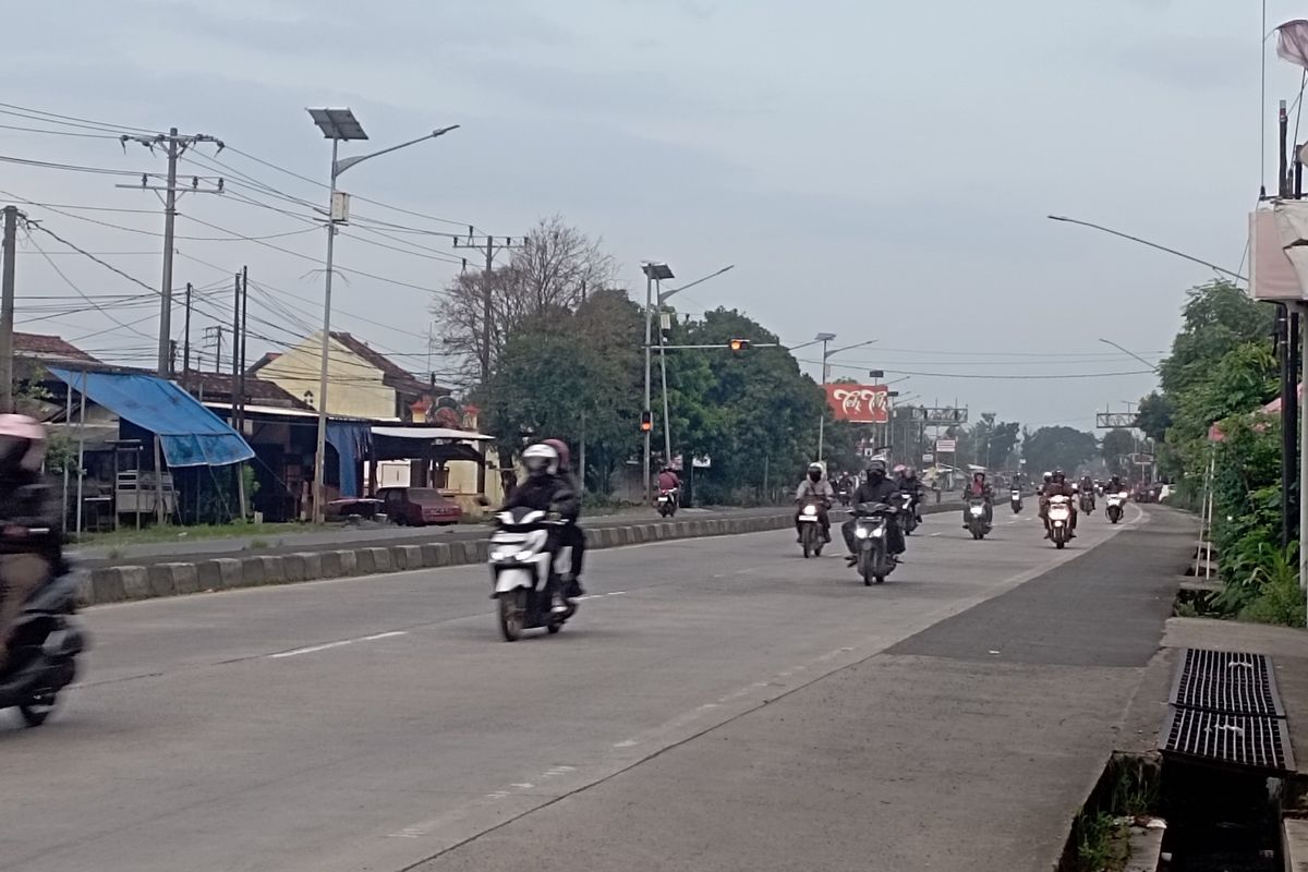 arus mudik, jalur pantura kendal, arus mudik di jalan pantura, Pantauan Lalu Lintas di Jalan Pantura Saat Penerapan One Way