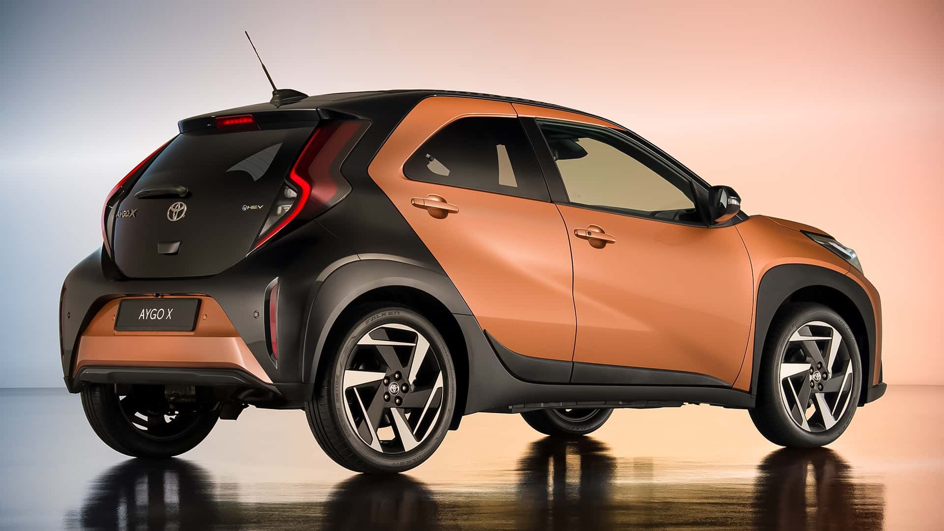 Toyota Aygo X Cross 2025