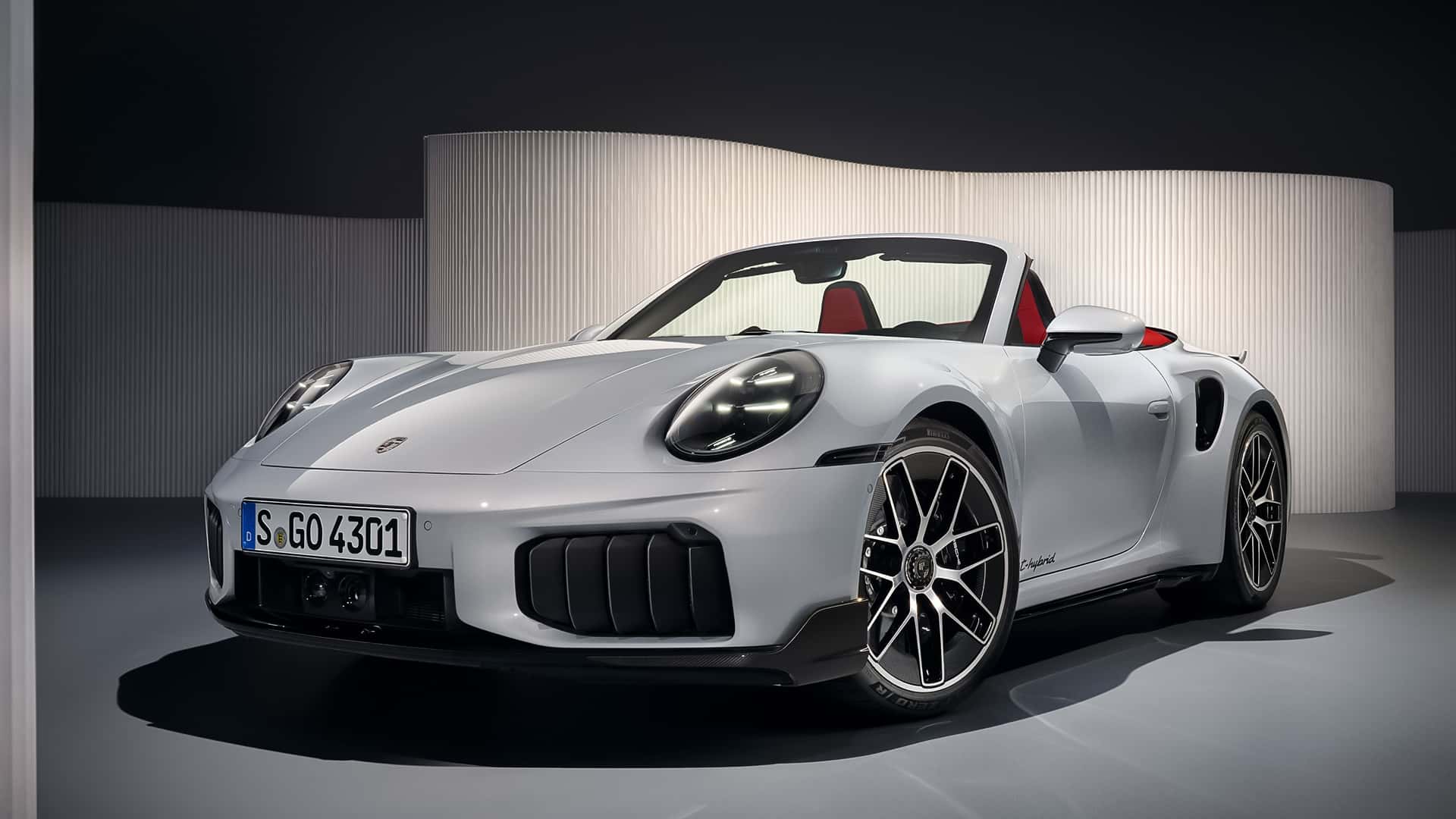 Porsche 911 Turbo S (2025)