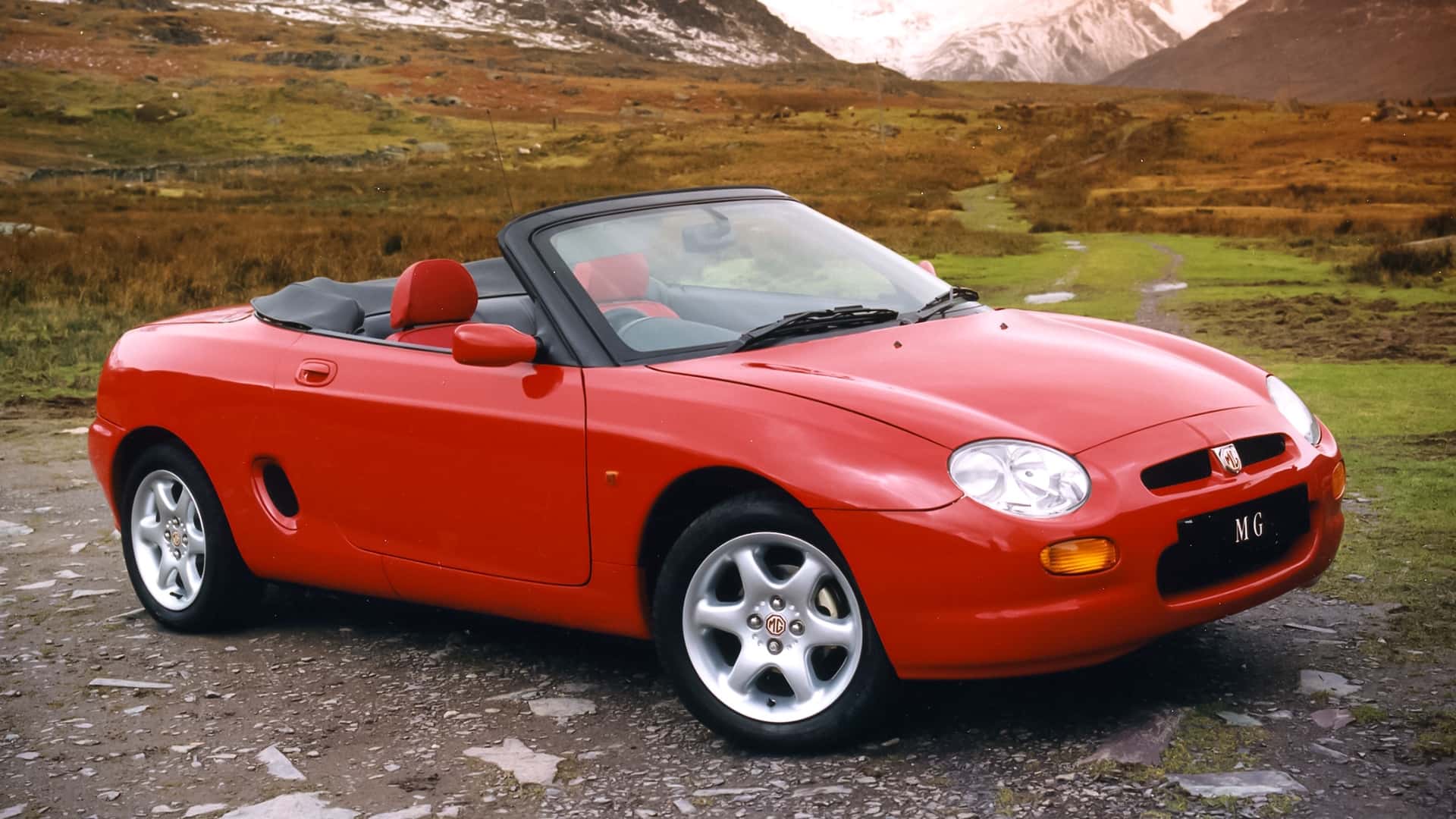 MG EN MGF