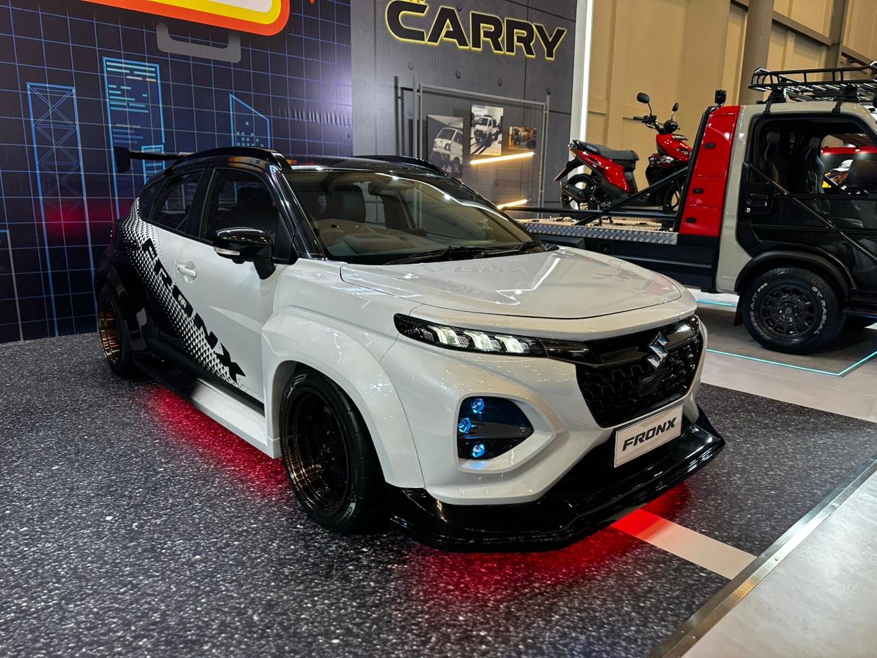 Suzuki Jimny, pt suzuki indomobil sales (sis), Suzuki New Carry, Suzuki Fronx, IMX 2025, Indonesia Modification Expo (IMX) 2025, Suzuki Fornx, Jimny dan Carry Tampil Cakep di IMX 2025, Ekstrim Tapi Nyaman