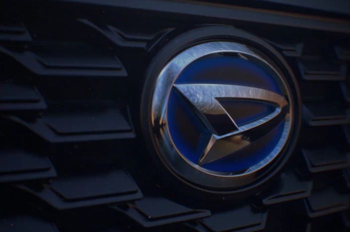 daihatsu, mobil hybrid, mobil baru daihatsu, Rocky Hybrid, GIIAS 2025, Teaser Mobil Hybrid Daihatsu Muncul, Siap Rilis di GIIAS 2025