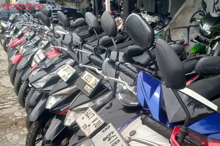 pedagang, motor bekas, tips beli motor bekas, pedagang motor bekas, jual beli motor bekas, Biar Paham, Begini Ciri-ciri Motor Bekas yang Harga Jualnya Masih Tinggi