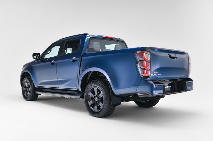 mobil baru, eropa, mobil listrik, isuzu, Isuzu D-MAX EV, Fakta Singkat Kapabilitas Isuzu D-MAX EV, Jadi Listrik Tetap Macho