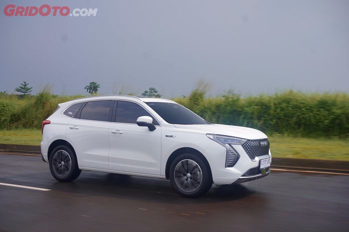 suspensi, haval, Haval Jolion HEV, Bantingan Suspensi, Bantingan Suspensi Haval Jolion HEV Empuk, Tapi Apakah Nyaman?