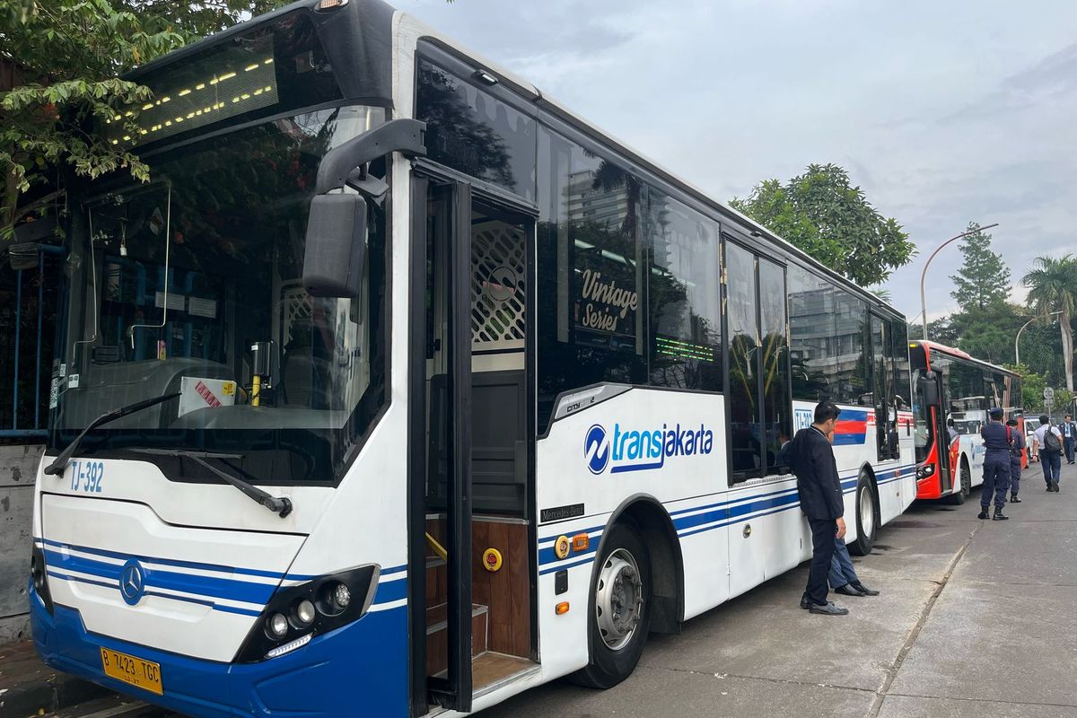 DKI Jakarta, Pemprov DKI, Transportasi Publik, pemerintah provinsi dki jakarta, Transportasi Publik di Jakarta Mulai Gratis, Begini Cara Daftarnya