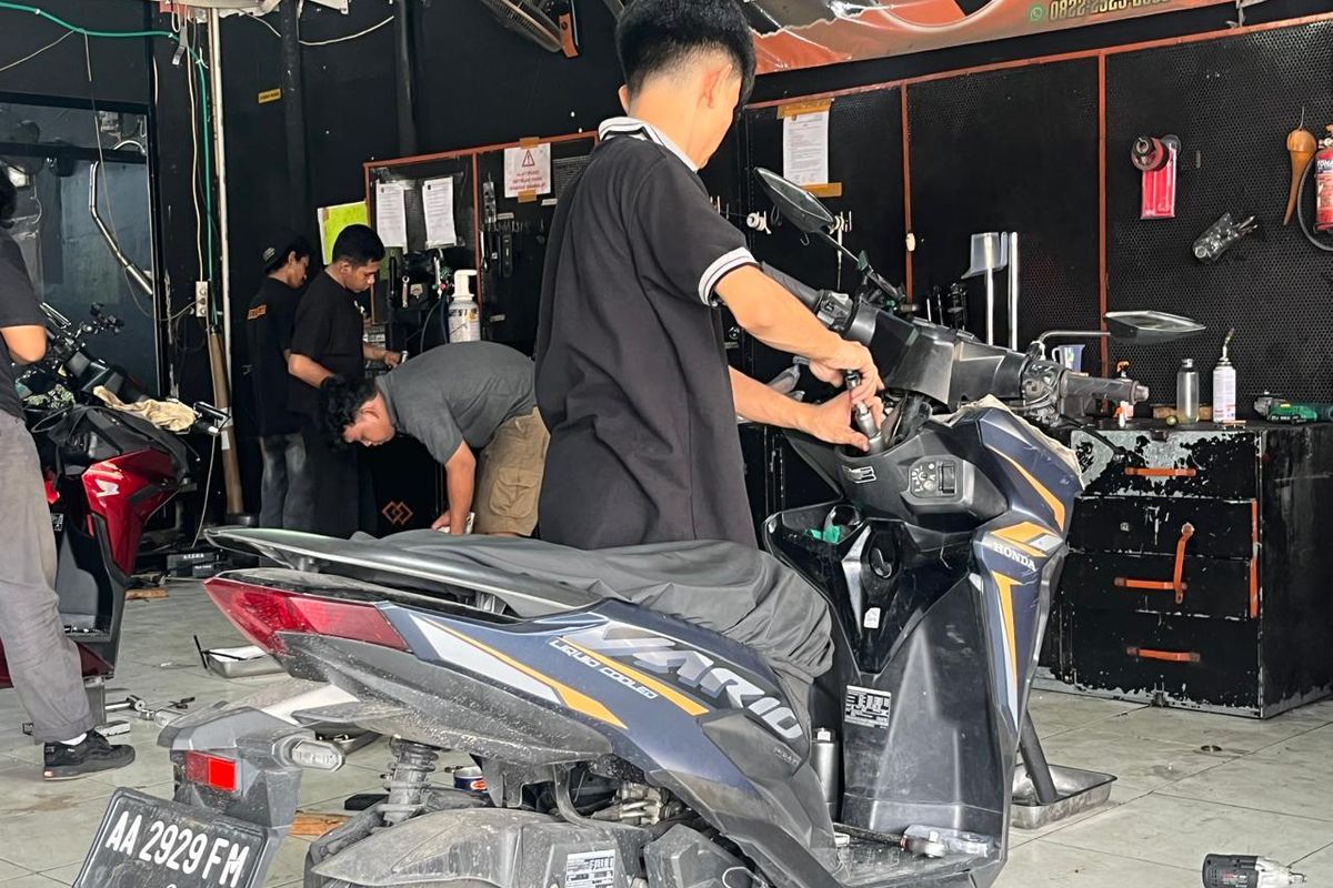 Komstir, tips motor, Komstir motor, Komstir oblak, One M Komstir, Cuci Steam Bikin Komstir Motor Cepat Rusak? Ini Penjelasan Ahli