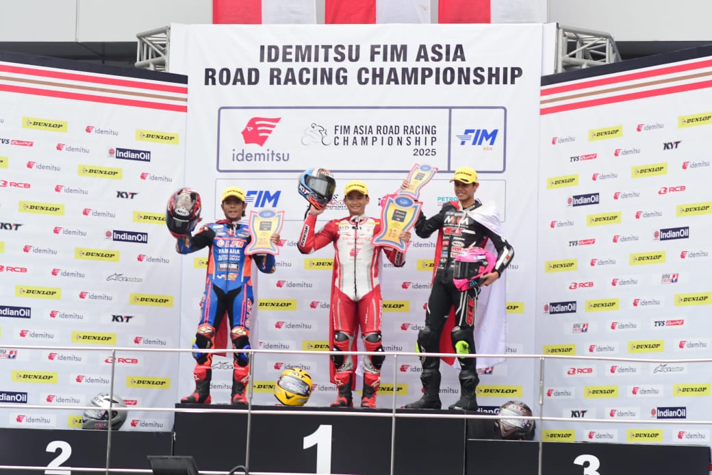andi farid izdihar, Fadillah Arbi Aditama, pembalap AHRT, ARRC 2025, M. Adenanta Putra, Bendera Indonesia Berkibar di Sepang Malaysia, Tiga Pembalap AHRT Naik Podium