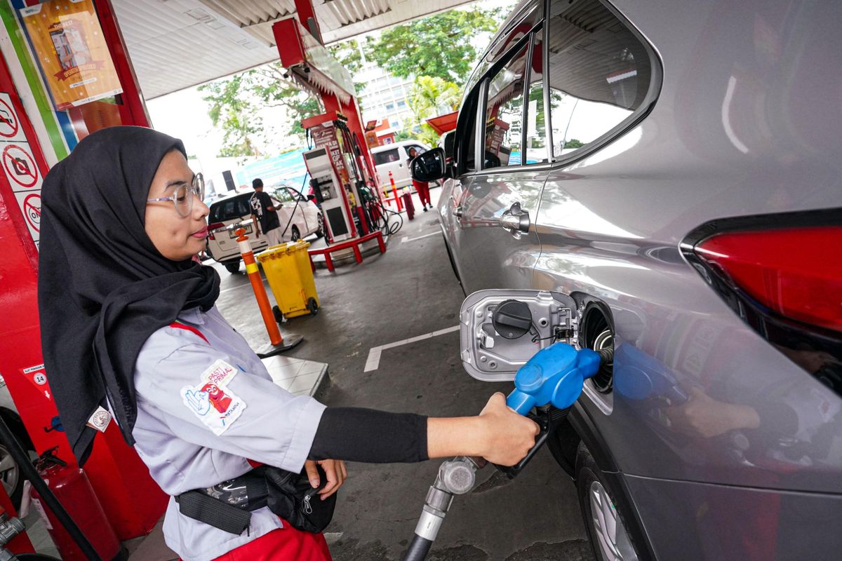 Pertamina, impor bbm, spbu swasta, base fuel pertamina, base fuel, Negosiasi Pertamina dan SPBU Swasta Soal Base Fuel Masih Berlangsung