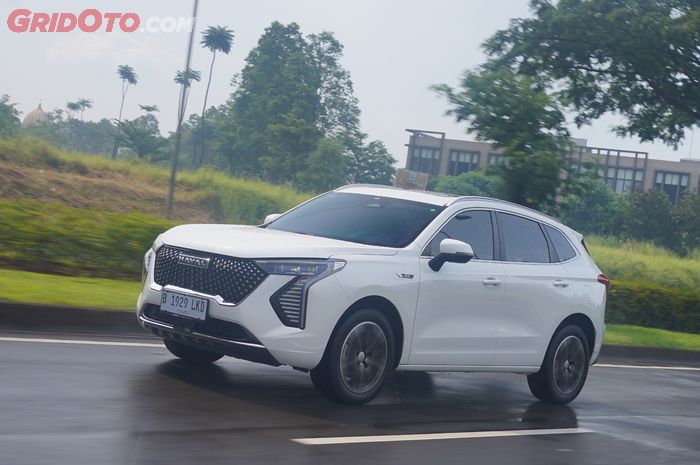 haval, Toyota Yaris Cross, Yaris Cross Hybrid, Haval Jolion HEV, Duel Performa Mesin Hybrid Sekelas, Haval Jolion VS Toyota Yaris Cross