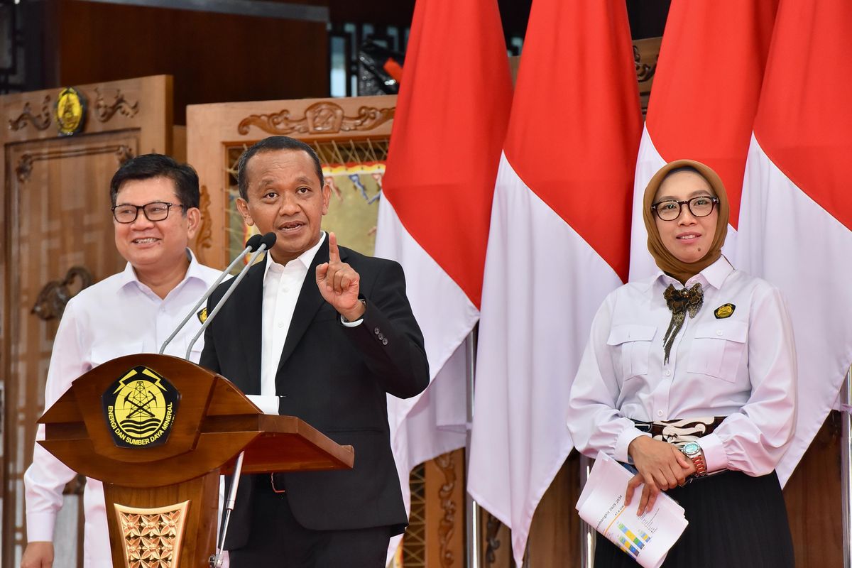 Bahlil Lahadalia, baterai, kendaraan listrik, Menteri ESDM, baterai mobil listrik, Menteri ESDM Bahlil Lahadalia, Indonesia Siap Groundbreaking Proyek Baterai EV Terintegrasi Pertama di Dunia