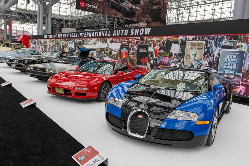 Array,Pameran Otomotif Dunia Makin Sepi, Tapi Masih Ampuh Goda Pembeli