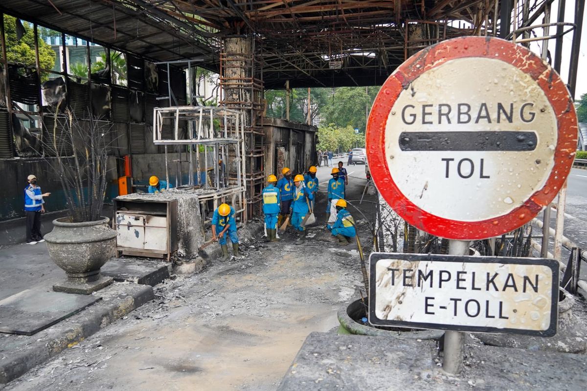 penutupan, Cawang, Perbaikan, gerbang tol, Tomang, Pluit, Tol Dalam Kota, Mulai Hari Ini, Sejumlah Gerbang Tol Dalam Kota Ditutup Bertahap