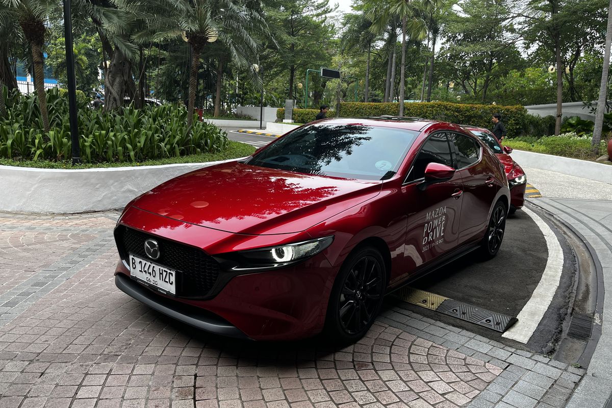 mazda, mobil, test drive, Impresi, Mazda 3, mazda 3 hatchback, Impresi Berkendara Sporty di Mazda 3 Hatchback