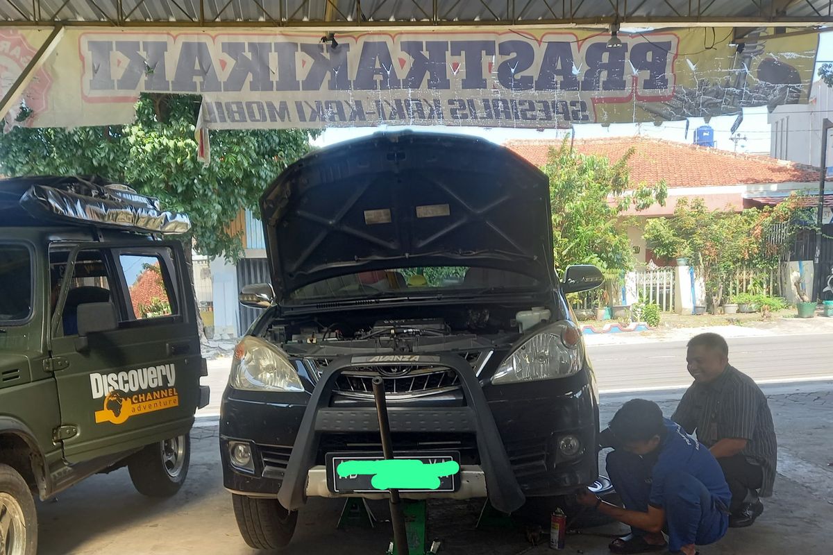 mobil, kaki-kaki mobil, kerusakan kaki-kaki, kerusakan pada kaki kaki mobil, Ini Komponen pada Kaki-Kaki Mobil yang Sering Bermasalah