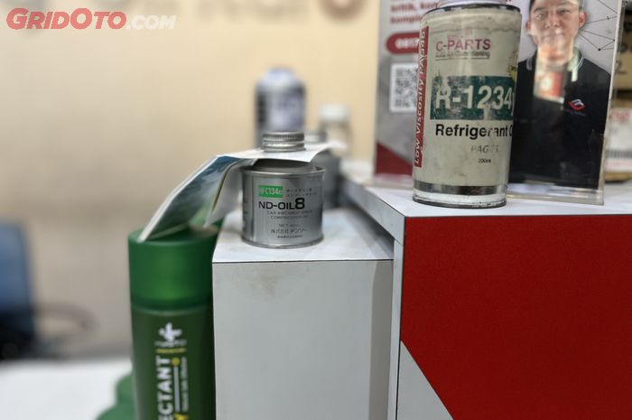 dingin, freon, kompresor, pelumasan, oli kompresor, Ternyata Oli Kompresor Diisi Berlebihan Bikin AC Mobil Enggak Dingin