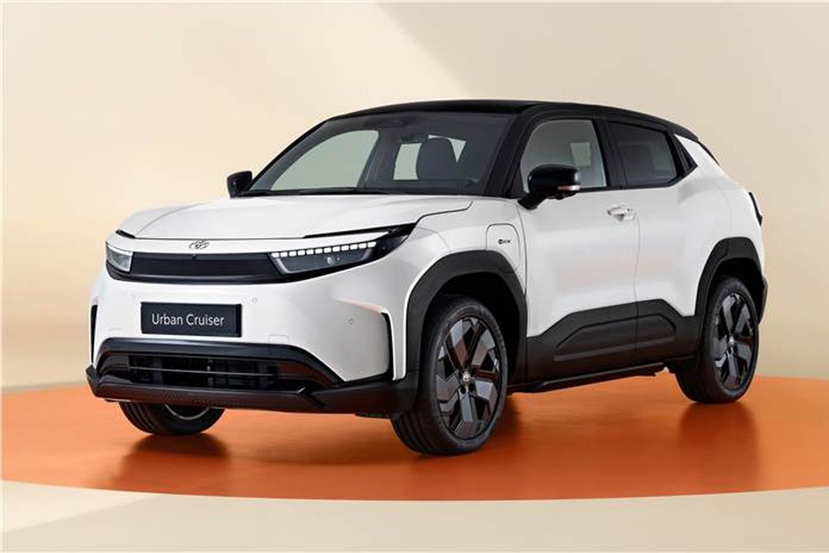 mobil listrik, Toyota Indonesia, Urban Cruiser, NJKB, Urban Cruiser EV, pameran otomotif, toyota Indonesia, njkb, GIIAS 2025, Gelagat Kehadiran Urban Cruiser: Mobil Listrik Toyota di GIIAS 2025