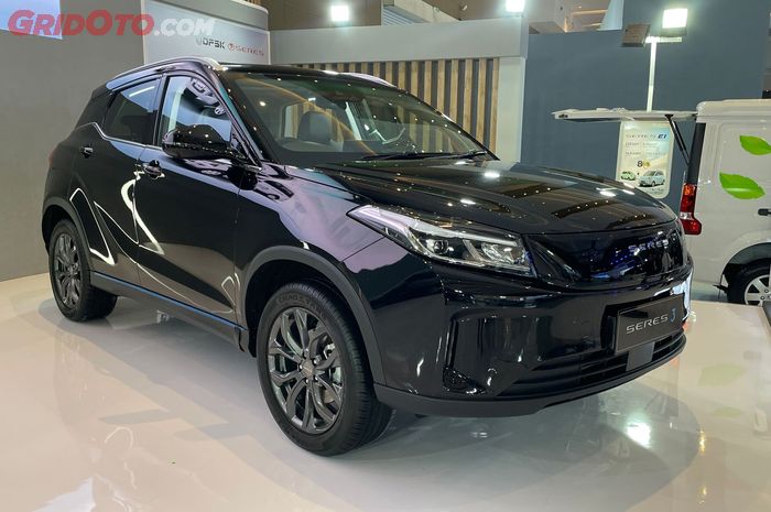 mobil listrik, SUV Listrik, SereS, GIIAS 2025, Seres 3, Harga Seres 3 Bakal Diungkap di GIIAS 2025, Siap Jadi SUV Listrik Termurah di Indonesia?