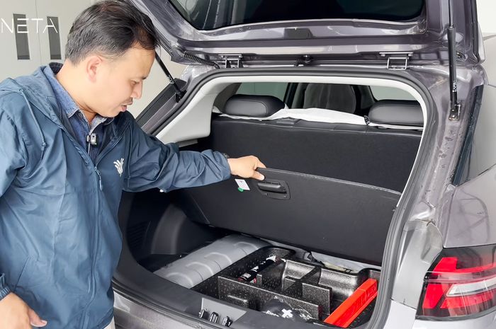 ban bocor, ban mobil listrik, ban mobil listrik bocor, Neta, mobil listrik Neta, Tire Repair Kits, Penting Saat Ban Gembos Atau Bocor, Ini Cara Pakai Tire Repair Kits di Mobil Listrik NETA