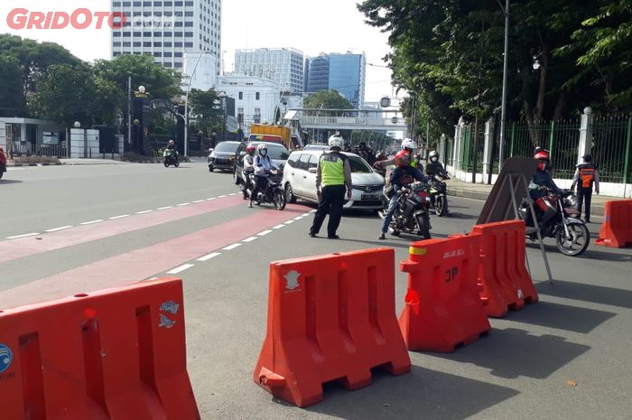 Jakarta, Jalan di Jakarta Ditutup, lomba lari marathon, penutupan jalan jakarta, Jakarta International Marathon 2025, Akhir Pekan Ini 32 Ruas Jalan di Jakarta Disterilkan Dari Mobil dan Motor, Ada Kegiatan Internasional Ini