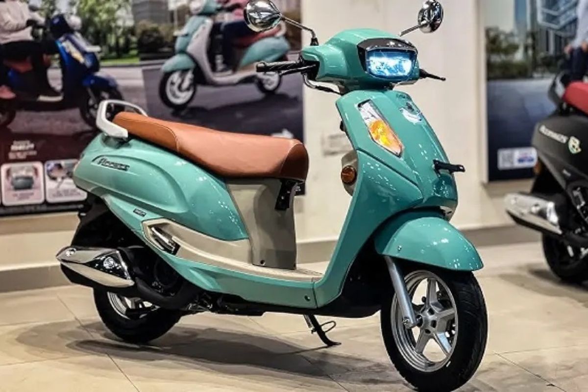 Suzuki indonesia, Indonesia Motorcycle Show, IMOS 2025, Access 125, IMOS 2025: Suzuki Hadirkan Skutik Retro Access 125