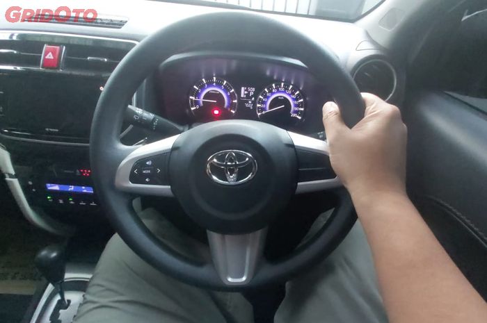 mobil bekas, setir mobil, Penyebab setir mobil bergetar, penyebab setir mobil getar, penyebab setir bergetar, Setir mobil getar, Ini Empat Penyebab Setir Mobil Bekas Bisa Bergetar, Poin Satu Bahaya
