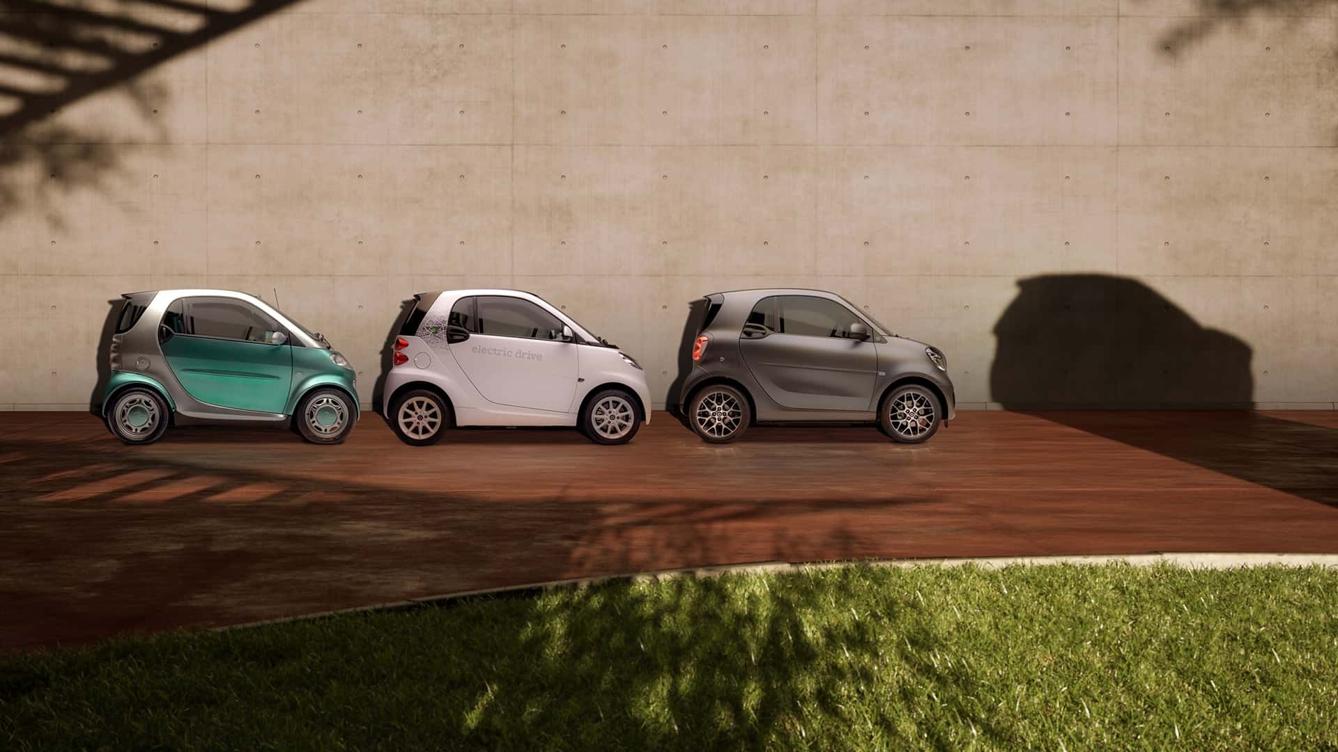 <p>Les différentes générations de smart fortwo et un premier aperçu de la #2</p>