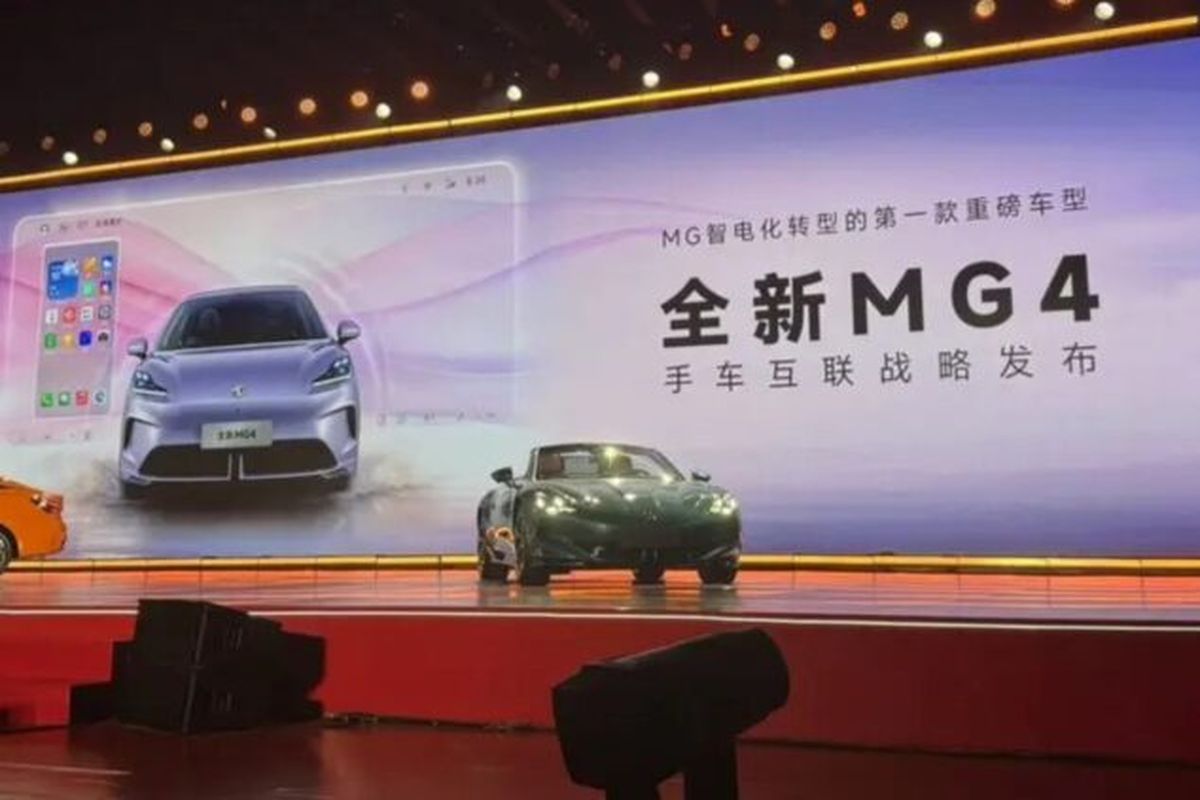 MG 4 EV, Mobil listrik, mobil listrik, MG Motor Indonesia, Morris Garages, New MG 4 EV Diperkenalkan, Bakal Pakai Baterai Solid-State