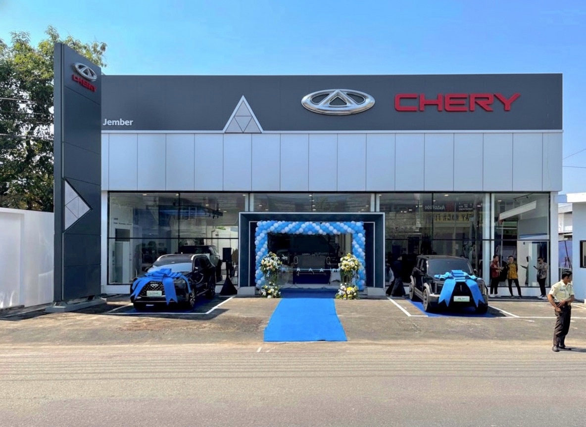 chery, Dealer ke-60 Chery, Chery BMM Jember, Dealer Chery Jember, Bintang Mitra Mobilindo, Chery Kerek Bendera Tinggi, Buka Dealer ke-60 di Jember Jawa Timur