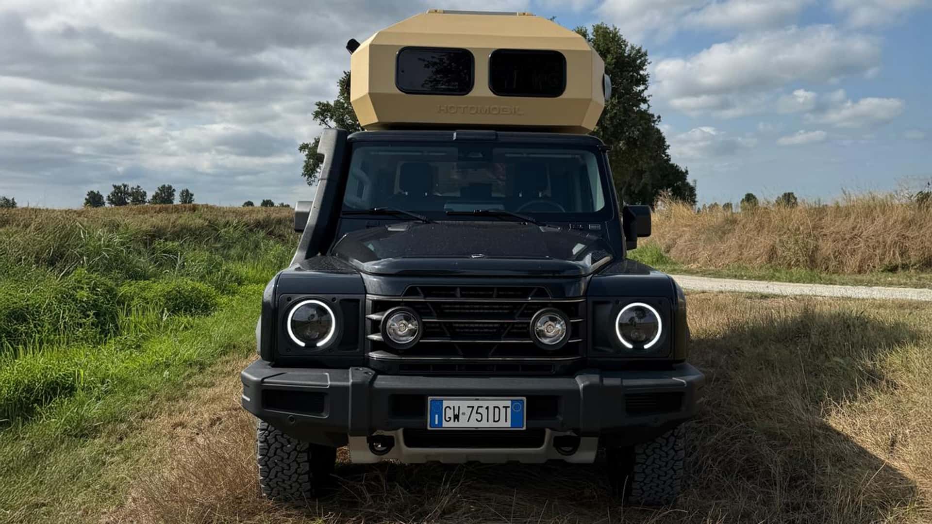 Ineos Grenadier Quartermaster camper Gladiator