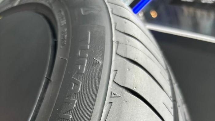 Array,Tahun Depan Bridgestone Tambah Ban Baru Pakai Teknologi Enliten